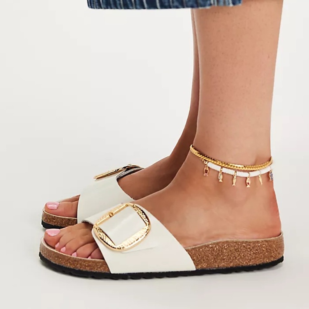 Birkenstock Cream Sandals with Gold Accents - Picture 2 of 14